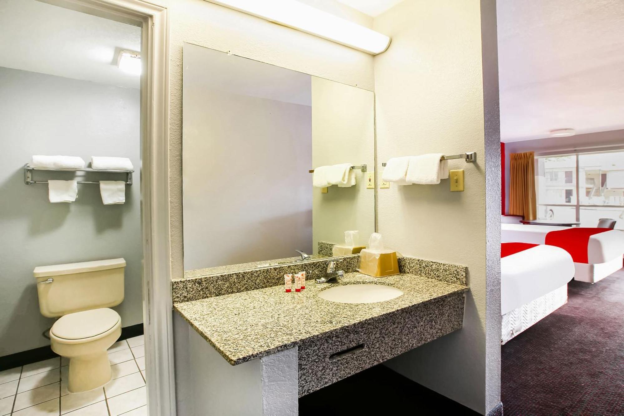 Oyo Hotel Texarkana North Heights Ar Hwy I-30 Eksteriør bilde