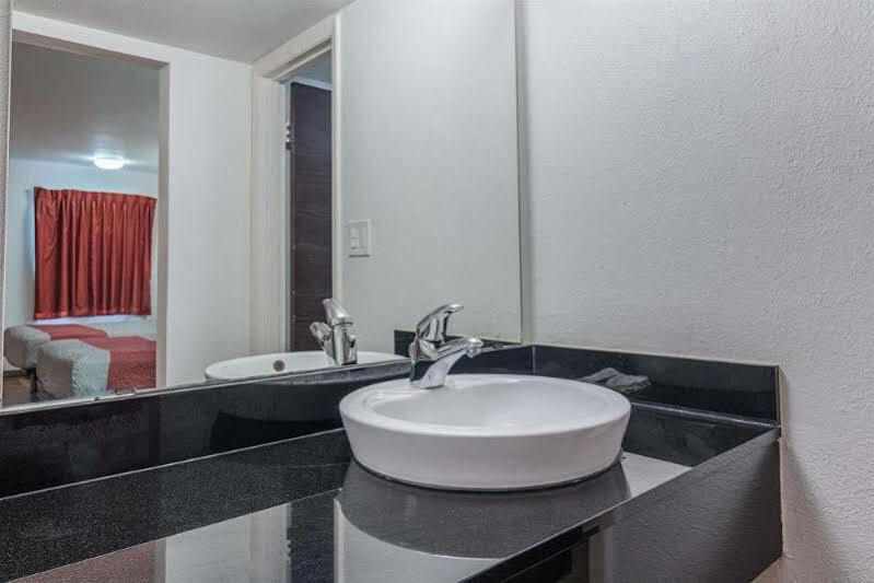 Oyo Hotel Texarkana North Heights Ar Hwy I-30 Eksteriør bilde